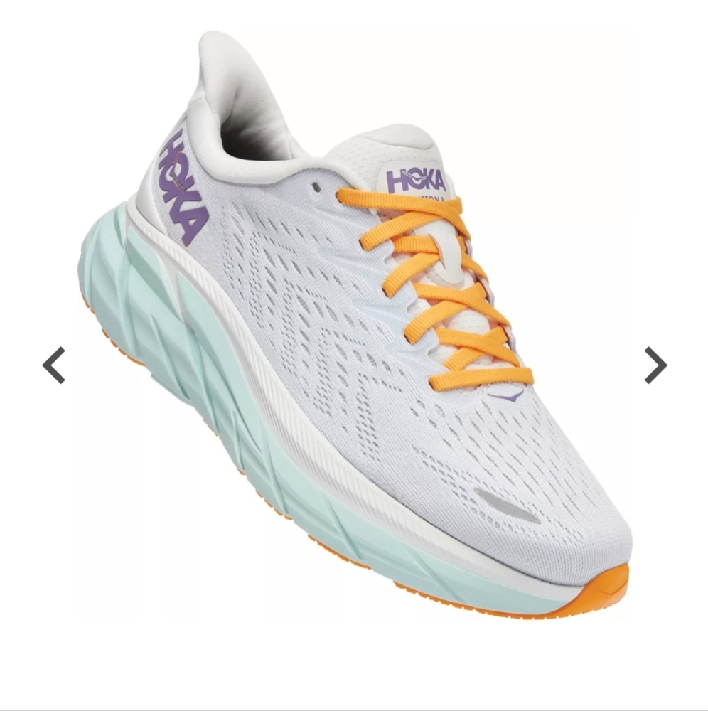 Nearly new Hoka Clifton 8